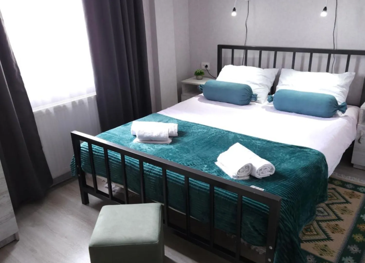 Hotel Tradicia ティビリシ