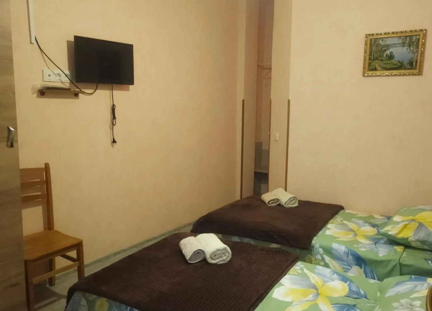 Hotel Tradicia ティビリシ