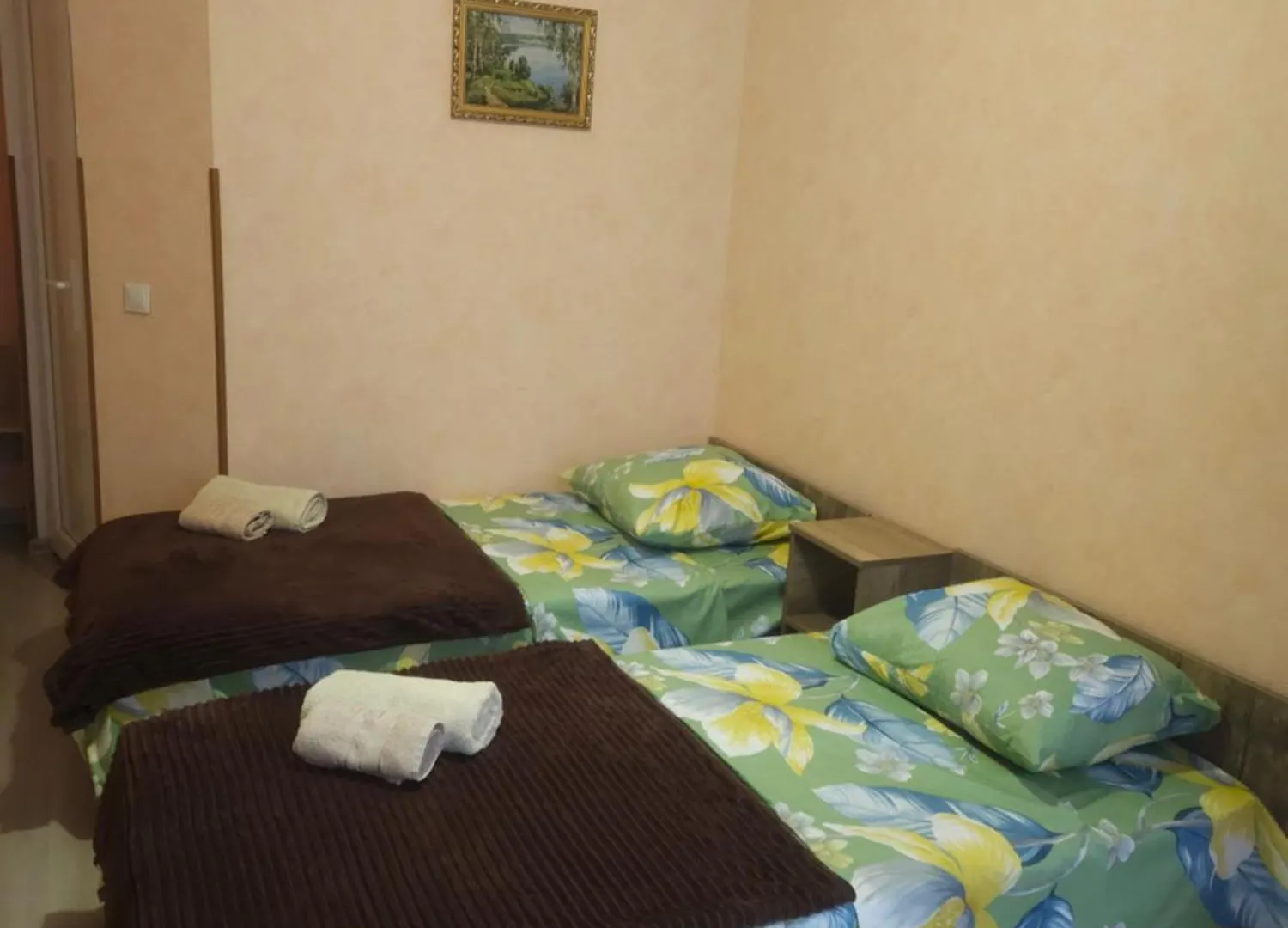 Hotel Tradicia ティビリシ